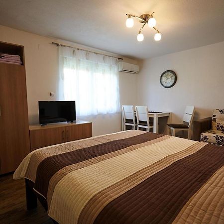 Apartment Azulmburgo Врнячка-Баня Экстерьер фото